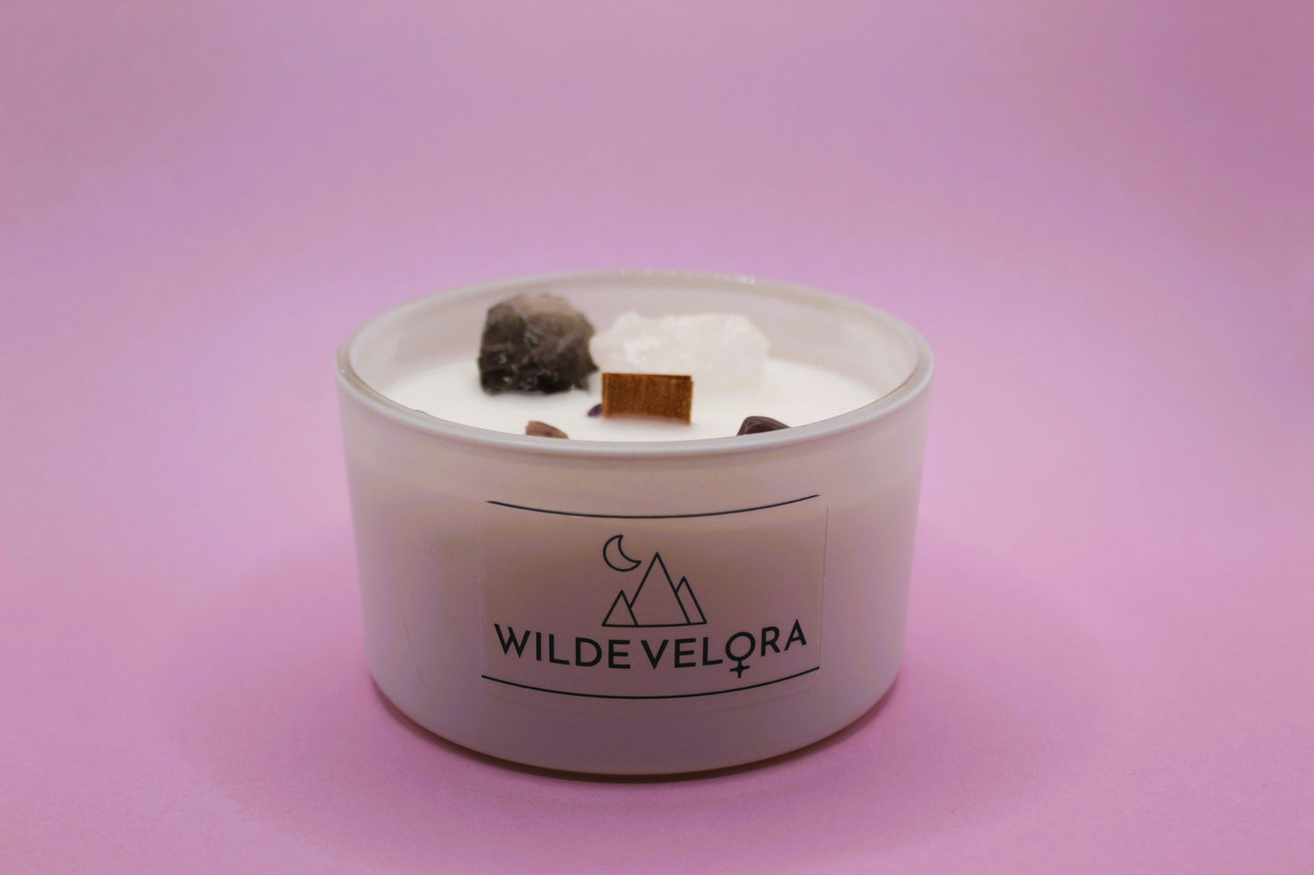 Seasalt & Lotus Candle Infused With Celestite & Selenite