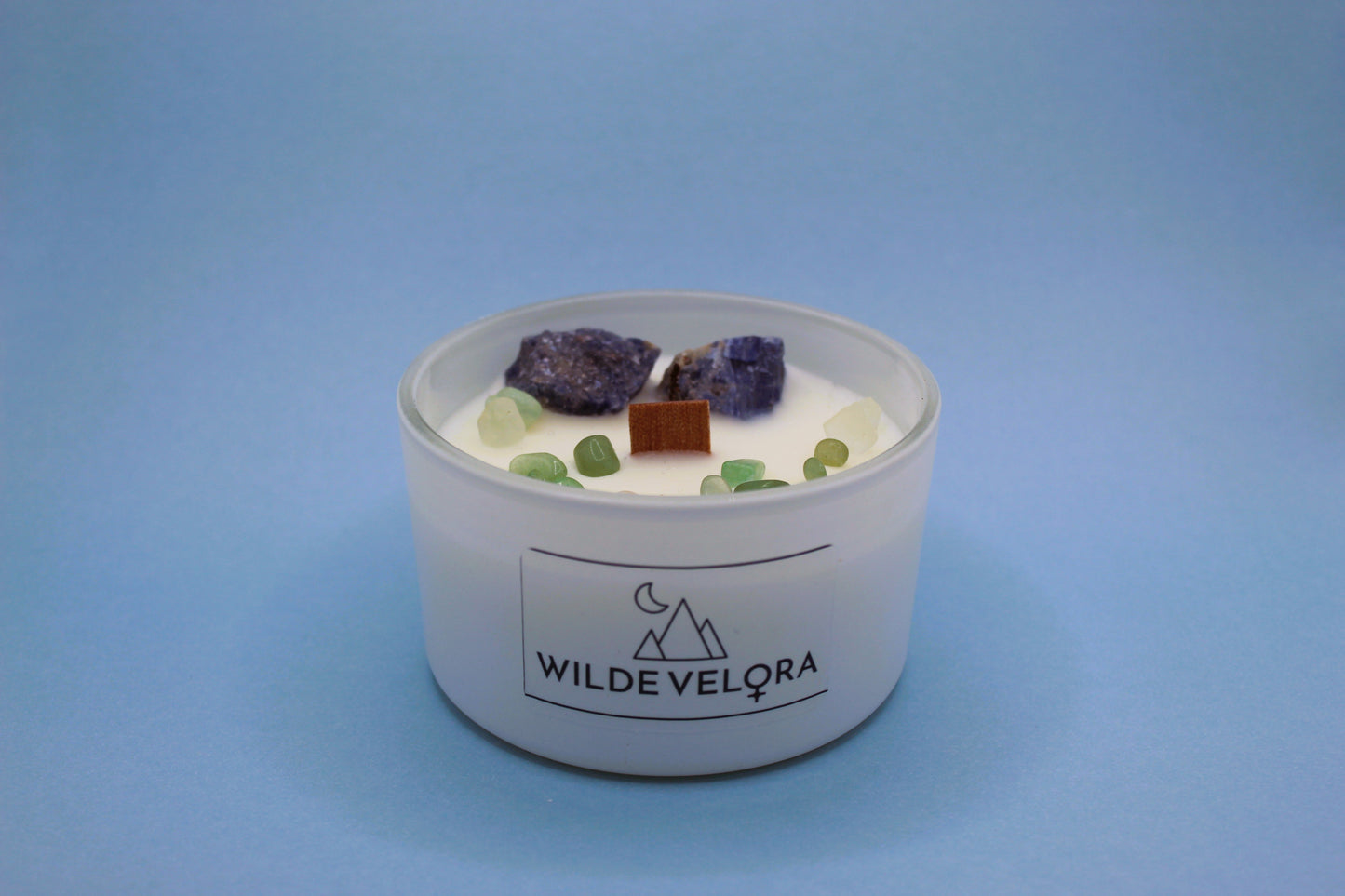Mint & Cassis Candle Infused With Sodalite & Jade.