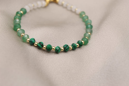 Faceted Malachite bracelet with gold clasp