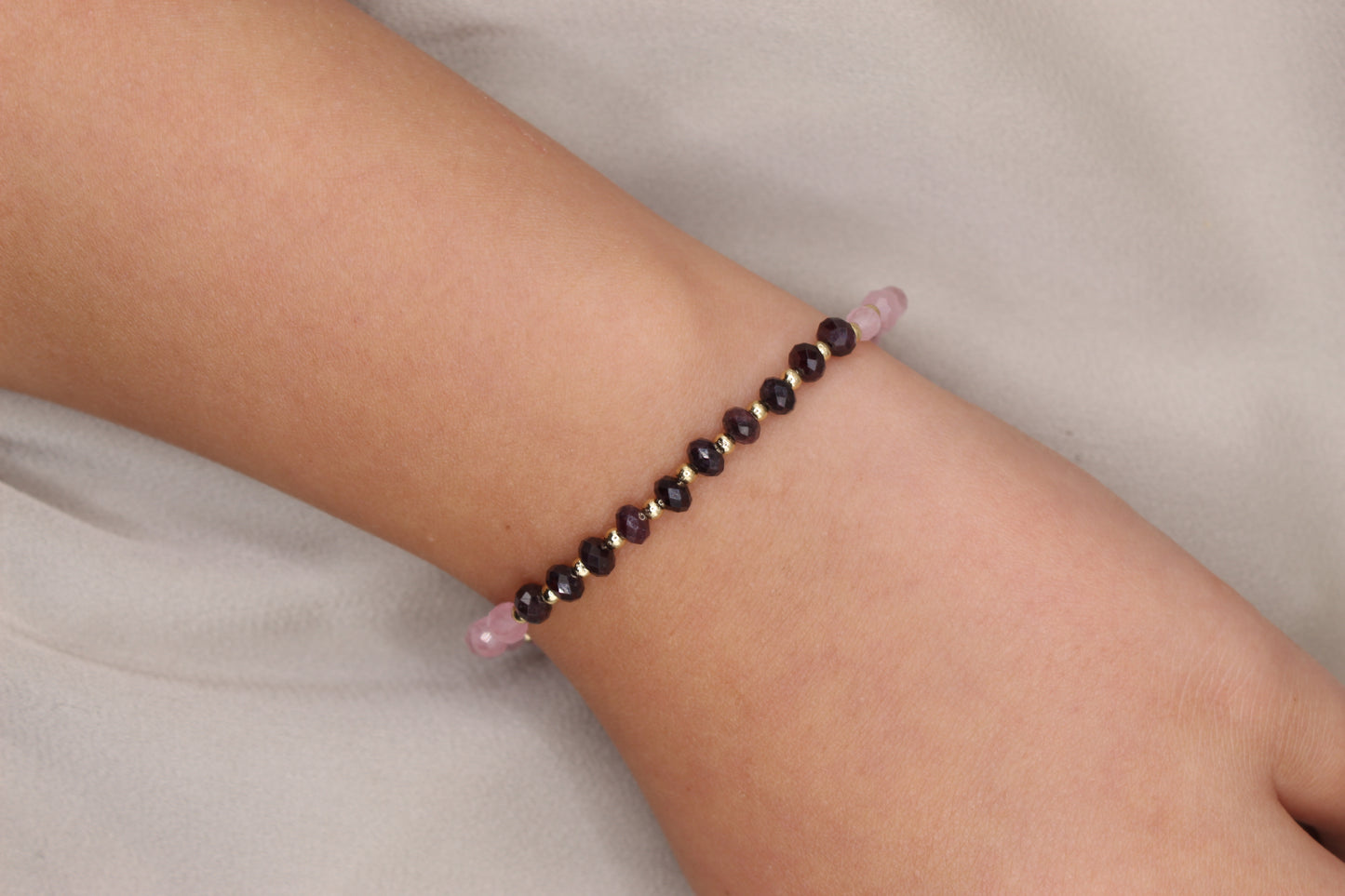 Faceted garnet bracelet with gold clasp