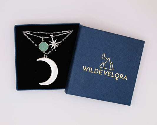 moon & star silver necklace with green chalcedony