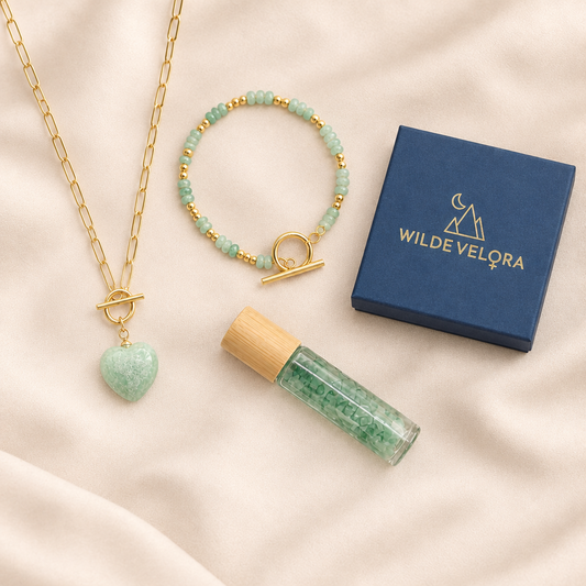 Aventurine necklace, bracelet and roller with Wilde Velora necklace box