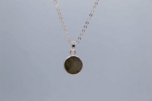silver labradorite circle stone pendant necklace