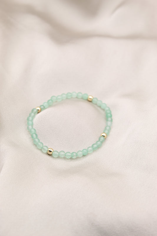 Green aventurine beaded bracelet