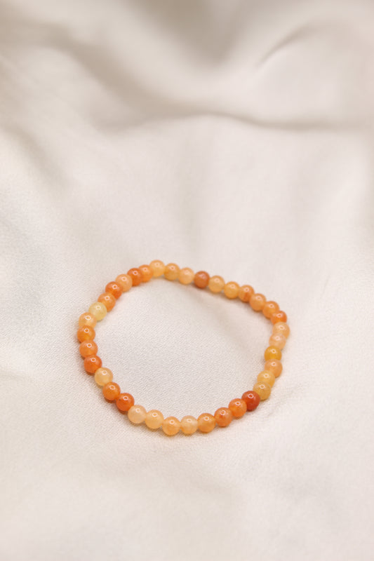 Carnelian delicate beaded bracelet