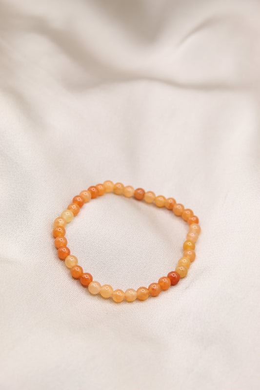 Carnelian delicate beaded bracelet