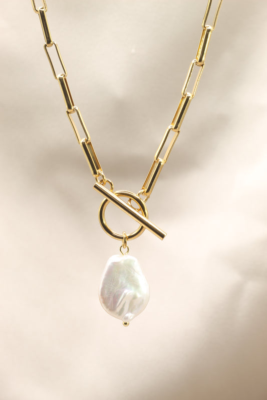 Harmonize | Mother of Pearl Tbar Necklace